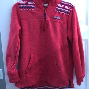 red vineyard vines sweatshirt